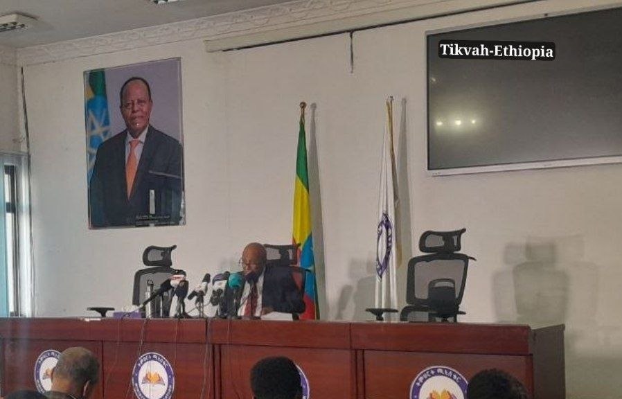 በዘንድሮ የ12ኛ ክፍል ብሔራዊ ፈተና 563 ሺ 960 ተማሪዎች ተመዝግበው 550 ሺ 210 ተማሪዎች ፈተናውን ወስደዋል።